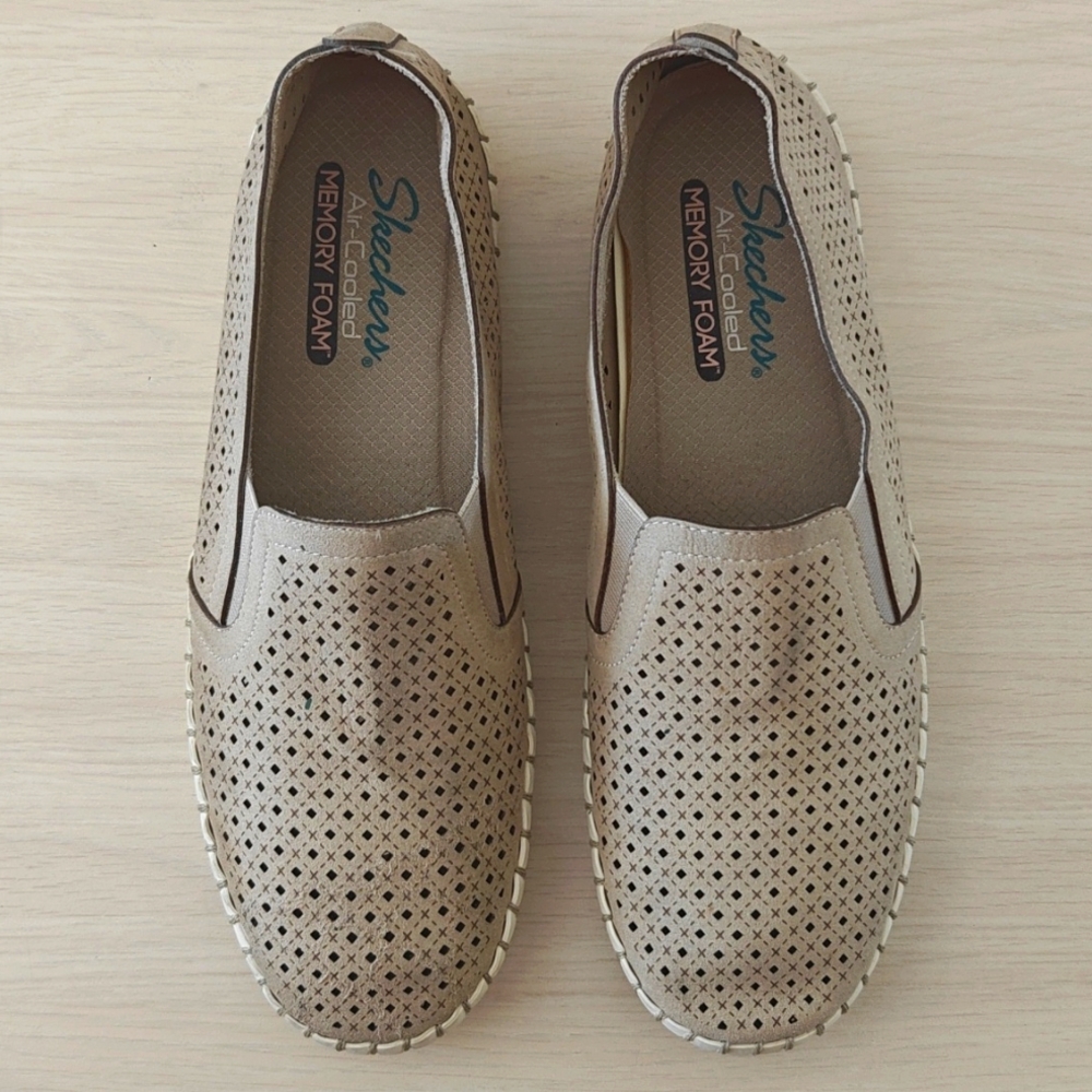 Skechers Women's Sepulveda Blvd a La ModeSize 11 Air-cooled Comfort Foam Loafers